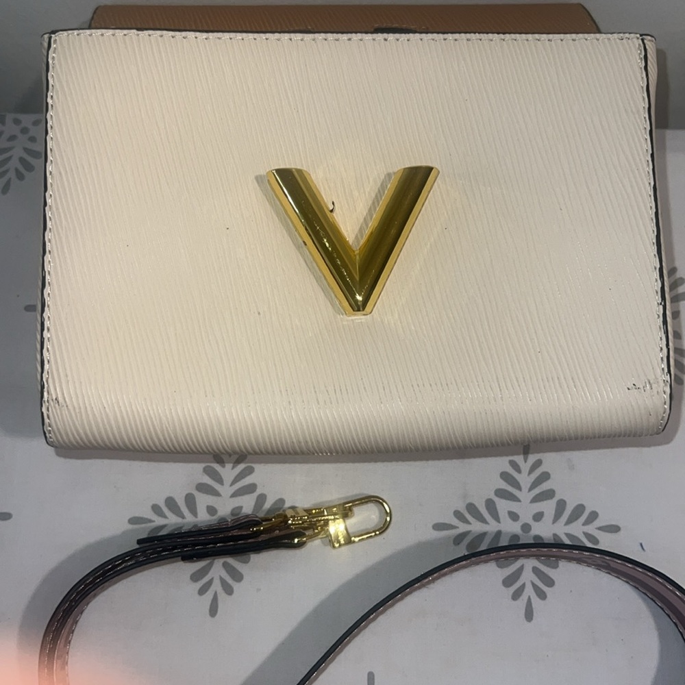 LV Two-Tone Mini Top Handle Bag in Tan and Cream bought here-final sale - Picture 7 of 10